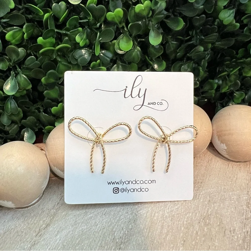 New Small Bow Studs Earrings | Gold Tone | Lightweight | Boutique | 1 inch
